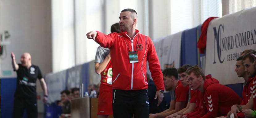 Olimpbet Суперлига. Рафаэль Самитов после поражения от "Невы": "Концовка первого тайма стала определяющей в исходе матча" (ВИДЕО)