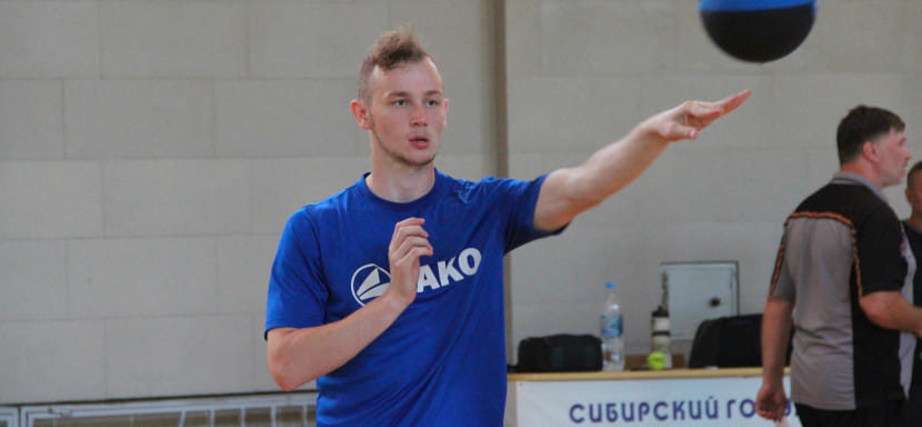 Турнир в Челябинске. Игрок "Скифа" Артём Грамыко: "Мы неплохо себя показали в позиционной защите. Были моменты, когда можно было порадоваться" (ВИДЕО)