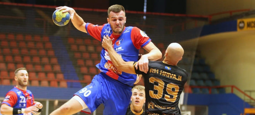 Балканы. Боснийский "Борац" с белорусом Андреем Климовцом в составе с победы над клубом "Кривайя" стартовал в чемпионате страны