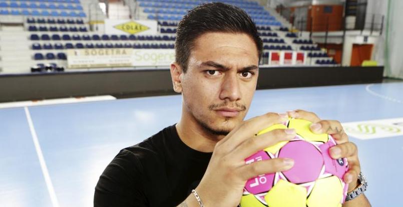 Дисциплинарный комитет французской лиги вынес наказания Жонатану Мапю из "Сен-Рафаэля" и Ренье Табоаде, выступающему за "Дюнкерк"