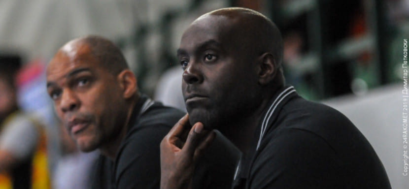 Балканы. Давид Давис: "Вместе с Раулем Гонсалесом мы построили "Вардар" по нашей системе с нуля и до европейской вершины"