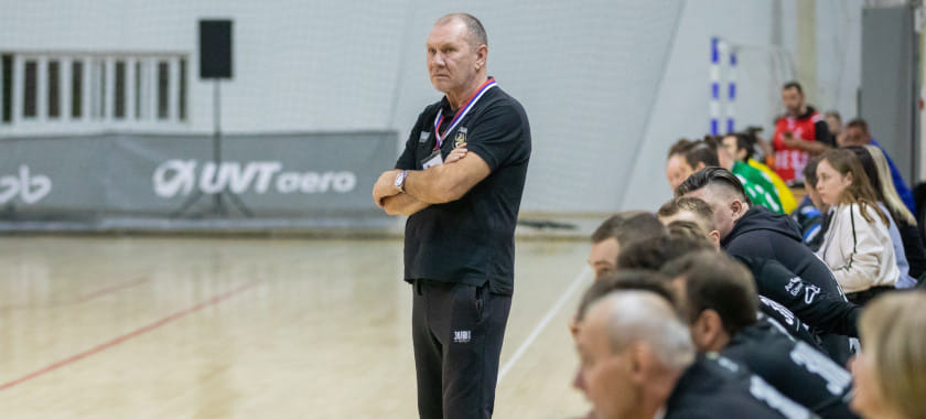 "Зилант" на своей площадке дважды обыграл "Ростов-Дон" в высшей лиге. Юрий Семёнов в двух матчах забросил 23 мяча