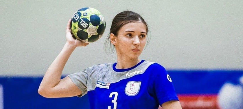 Olimpbet Суперлига. Юлия Плигина: "Благодаря помощи нашего нового спонсора, который появился прошлым летом, в клубе смогли сделать несколько операций, в том числе и мне"