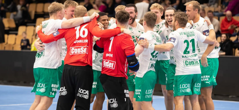 Европейская лига. "Войводина" Бориса Пуховского обыграла "Шаффхаузен", но не смогла пробиться в 1/8 финала. Определились все участники плей-офф