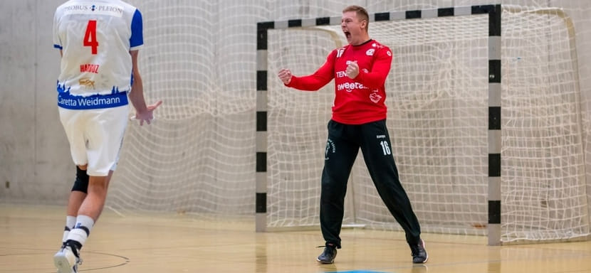 Швейцария. "Амицития" вратаря сборной Беларуси Вячеслава Солдатенко вышла в полуфинальный раунд чемпионата