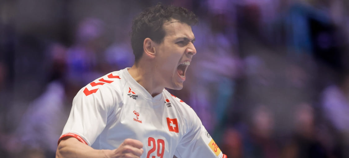 Рекордные "плюс 17" швейцарцев подарили им шанс. А Северной Македонии поможет только чудо