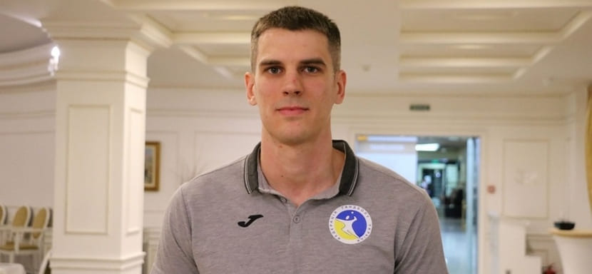 Olimpbet Суперлига. 27-летний украинский левый полусредний Леонид Михайлютенко продолжит карьеру в "Пермских Медведях"