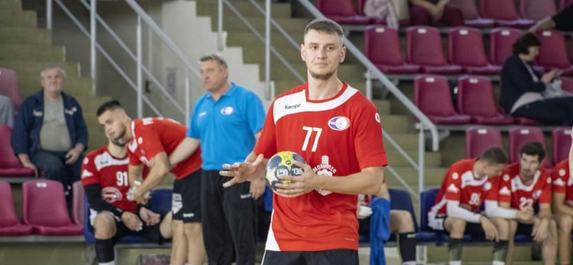 Беларусь. В единственном матче воскресенья могилевский "Машека" в упорном поединке победил вторую команду СКА