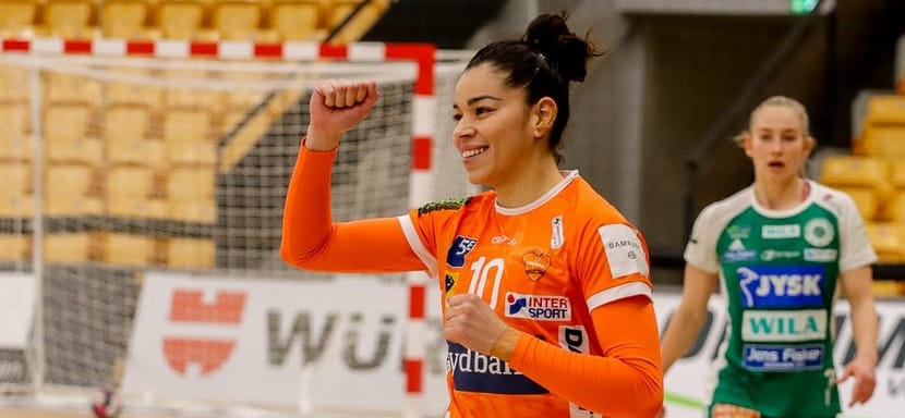 Румыния. Правая крайняя Жессика Кинтино покинет "Оденсе" и продолжит карьеру в "Дунэре"