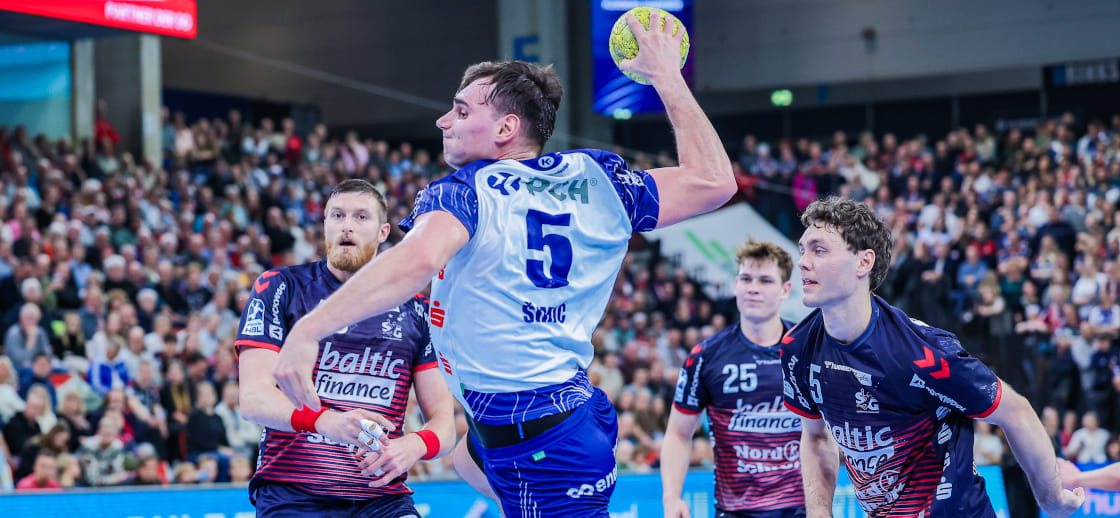 "Ганновер" Владислава Кулеша, обыграв "Райн Лёвен", оторвался на два очка от "Мельзунгена", который проводит матч сегодня