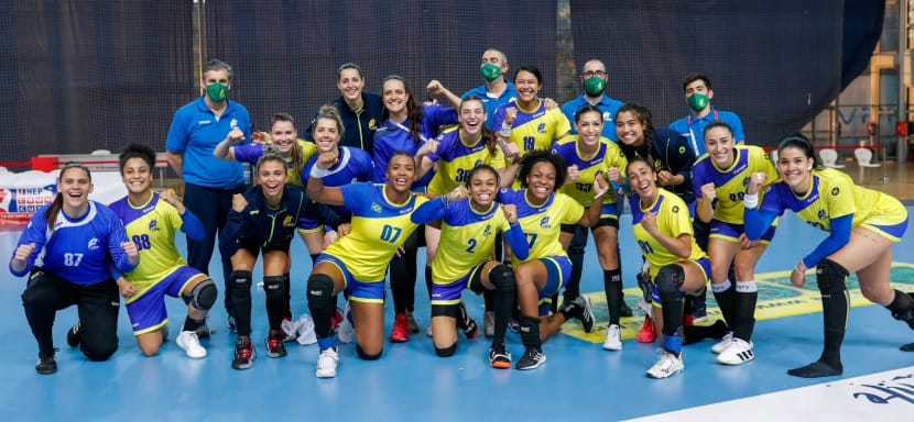 "Темная лошадка" со знакомыми наездницами. Чего ждать от первого соперника россиянок на Олимпиаде?