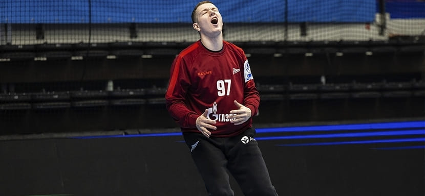 Игорь Черников об уходе из "Зенита": "С Торговановым не говорил об этом. Возможно, это вообще решение руководства или тренера по вратарям"