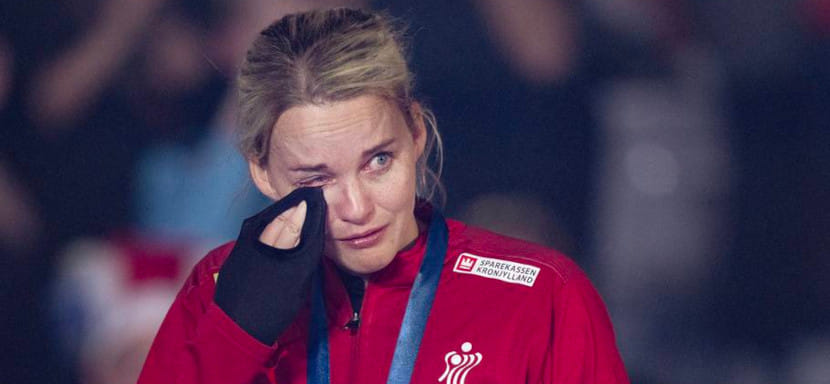 ЧЕ-2022. Сандра Тофт: "Чувствую, что мне очень больно. Но, думаю, когда выпью первый бокал пива или вина, всё изменится"