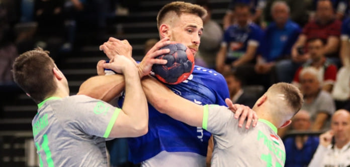 Венгрия. 10 мячей Габора Анчина помогли "Татабанье" одолеть в гостях "Балатонфюред" в заключительном матче 11-го тура