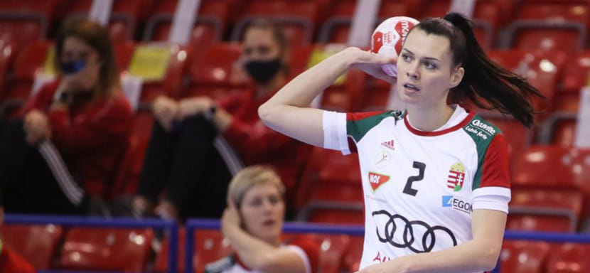 Олимпиада. Левая полусредняя сборной Венгрии Сандра Селлоши-Зачик: "Врачи говорят, что к старту подготовки сборной я буду в порядке"