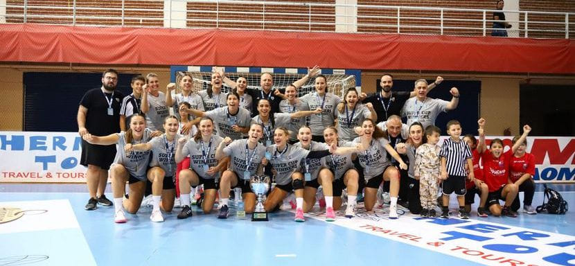 Греция. ПАОК выиграл женский Суперкубок страны, обыграв "Ионию" россиянок Татьяны Хмыровой и Екатерины Лубяной