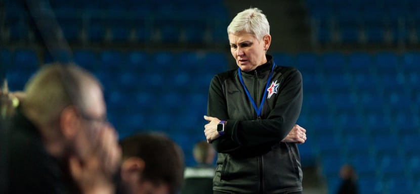 "Классики", "темповики" и бегающие. Светлана Андрюшина — о вратарях женского олимпийского турнира