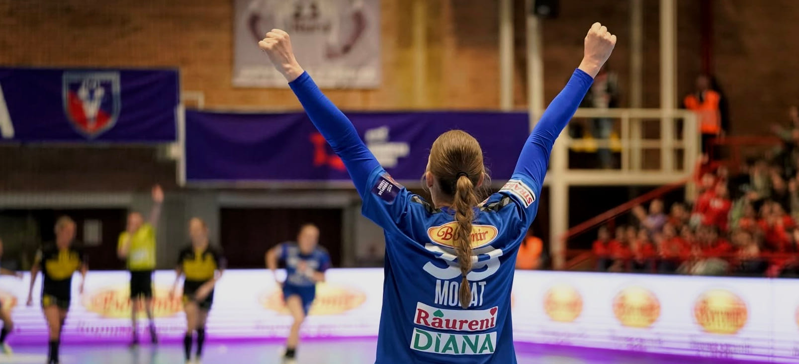 "Даль спросил: почему ты всё время серьёзная?" История жизни линейной сборной Беларуси, в которую не верили тренеры