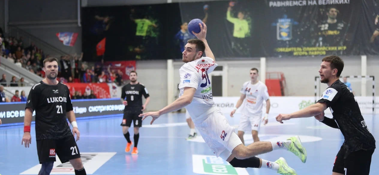 Ставропольский "Виктор" и минский СКА сыграли вничью в матче СЕХА-лиги. У Кирилла Рабчинского 11 голов