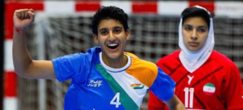 ЧМ-2022 (U-20). Чешка Шарлотт Холевова и голландка Ким Моленар стали лучшими бомбардирами турнира. Индийка Бхавана — третья