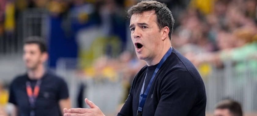 Перед матчем с "Порту" Кристиан Мога и тренер "Спортинга" Рикарду Кошта были госпитализированы из-за "сонливого" запаха в раздевалке