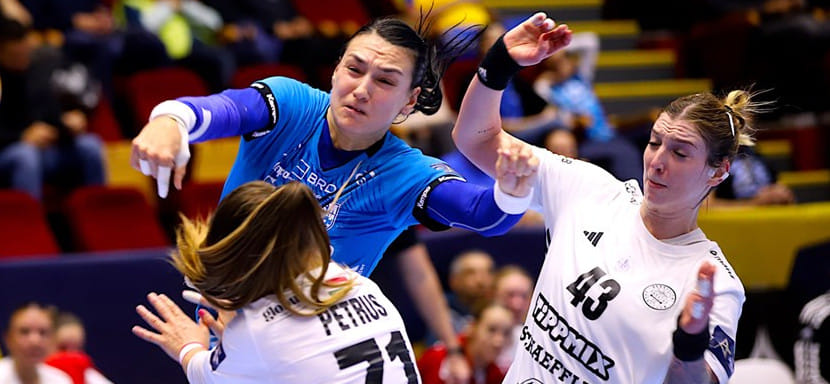 Лига чемпионов. "Брест" Масловой на последних секундах упустил победу в матче с "Будучностью", "Дебрецен" не проиграл в гостях "Бухаресту"