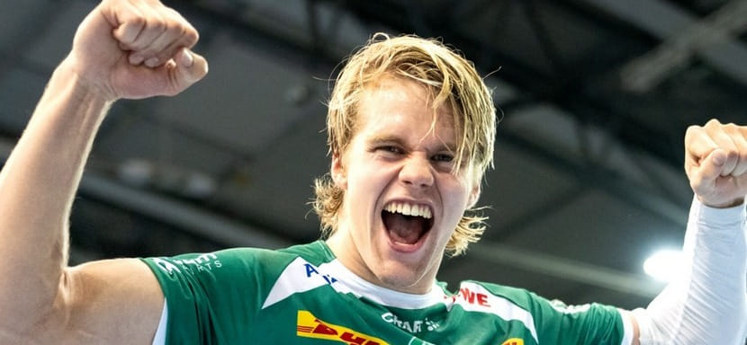 Исландский разыгрывающий Андри Рунарссон покинул "Лейпциг". Он продолжит карьеру в другом клубе бундеслиги "Эрлангене"