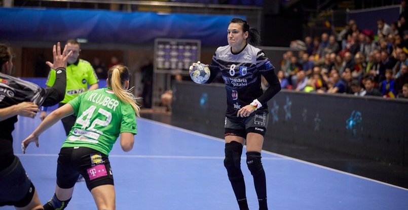 Левая полусредняя румынского "Бухареста" Кристина Нягу признана лучшей гандболисткой февраля по версии ЕГФ