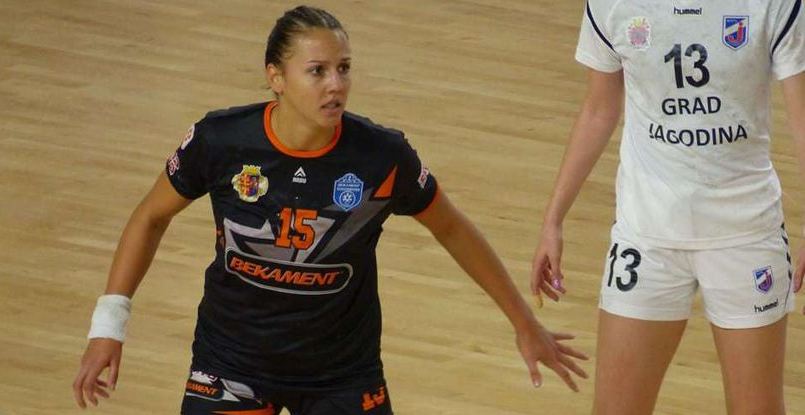 Румыния. Сербская полусредняя Бояна Милич заключила контракт с "Дунэрей"