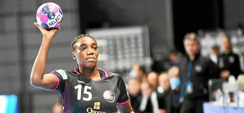 Олимпийская чемпионка Токио в составе сборной Франции Калидиату Ньякате стала игроком итальянского "Эриче" Фредерика Бужана