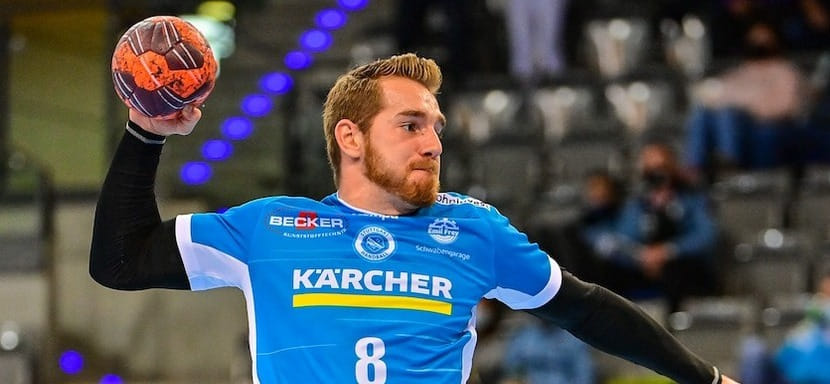 Франция. Венгерский полусредний "Штутгарта" Рудольф Фалувеги продолжит карьеру в "Ренне"