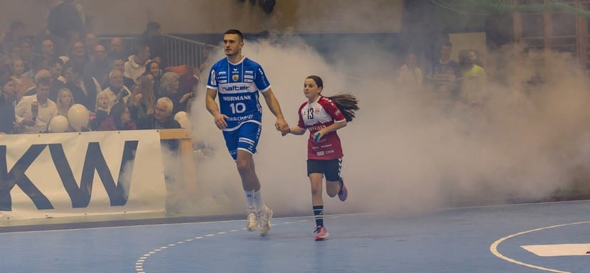 Швейцария. Полусредний сборной Сербии Милош Орбович продлил контракт с "Кринс-Люцерном"