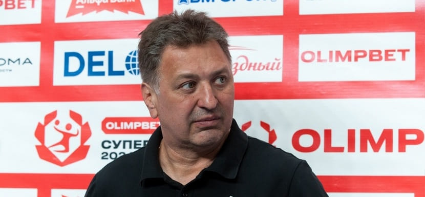 Михаил Измайлов: "Постепенно наигрываем новые связки. Очень ждали, когда уже в тренировочном процессе появится гандбол" (ВИДЕО)