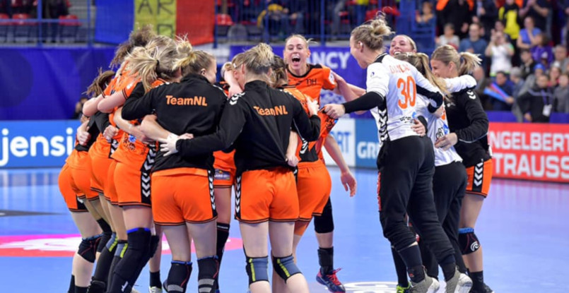 ЧЕ-2020. Сборная Голландии обыграла австриек в стартовом матче группы 1. Лоис Аббинг поучаствовала в победе команды