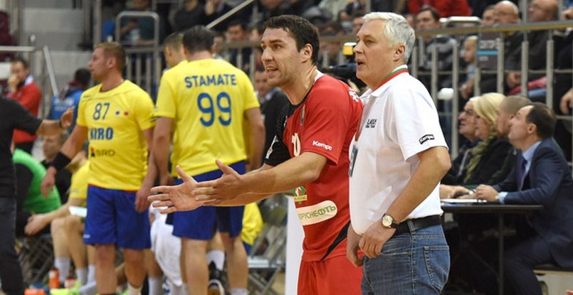 Беларусь. Юрий Шевцов: "Я выполняю свою работу, а Пуховский — свою. Боря хочет доказать, что он принадлежит сборной. Он мой капитан"