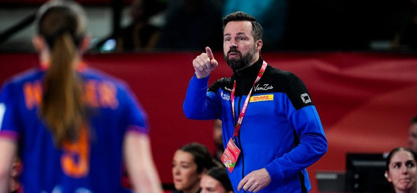 Хенрик Сигнелль: "Очень доволен игрой своей команды в четвертьфинале с Венгрией"