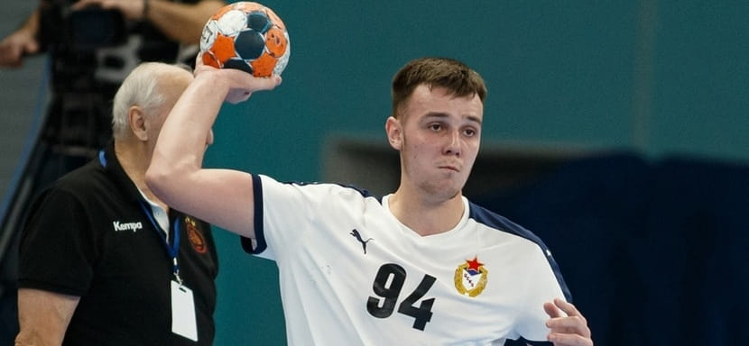 Olimpbet Суперлига. Официально. "Зенит" до конца сезона подписал 21-летнего левого полусреднего из Беларуси Андрея Климовца