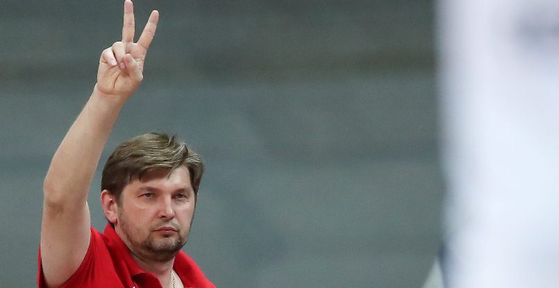 Суперлига. Игорь Левшин: "Чеховские Медведи" в последних матчах стали применять новую тактику розыгрыша большинства, заимствованную у нас"