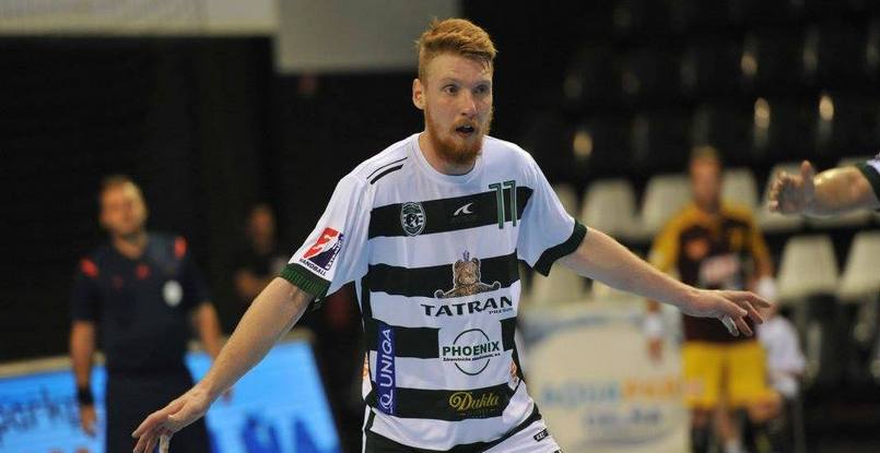 Россиянин Роман Царапкин и хорват Марио Цвиткович продлили контракты с "Татраном"