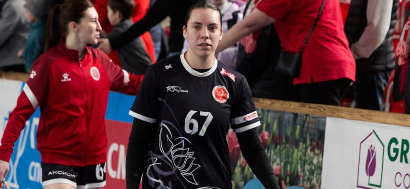 Виктория Турусина: "Дюна" Фрэнка Герберта — это просто восхитительно! У меня есть все двадцать две книги из этой серии" (ВИДЕО)