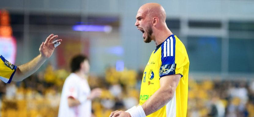 Белорусский линейный "Кельце" Артём Королёк вошёл в символическую сборную второго тура Лиги чемпионов (ВИДЕО)