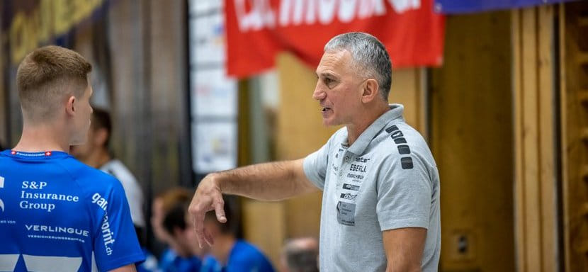 Швейцария. Хорватский специалист Горан Перковац продлил контракт с "Кринс-Люцерном"