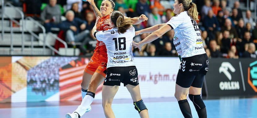 Польша. Победная серия чемпиона страны "Заглембе" прервалась на отметке в 46 матчей после домашнего поражения от "Люблина"