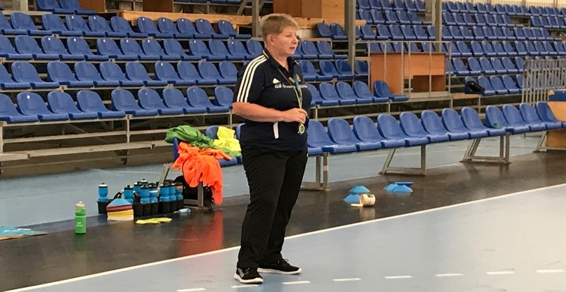 Суперлига. Главный тренер "Лады" Алексей Алексеев: "В перерыве пришлось сказать "теплые" слова, чтобы спустить девочек на землю"