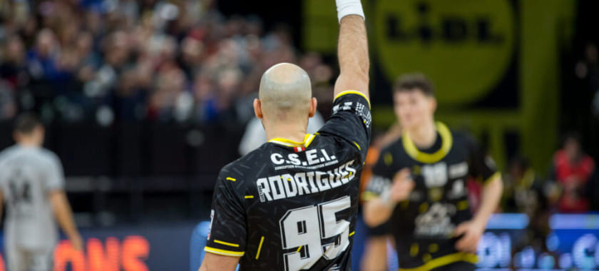 Франция. В единственном матче игрового дня "Шамбери" дома разобрался с "Селестой"