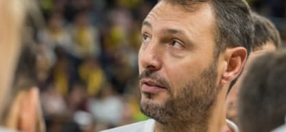 Франция. Жером Фернандес: "Я управляю всеми игроками в соответствии с их характерами, но ни один игрок не должен влиять на других"