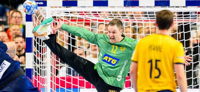 ЧЕ-2024. Сейв шведа Андреаса Палички признан лучшим по итогам матчей финального уик-энда (ВИДЕО)