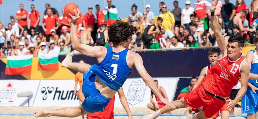 Пляжный гандбол. Юношеская сборная России (U-17) потерпела первое поражение в основном раунде ЧЕ, уступив украинским сверстникам