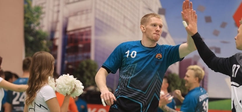 Левый крайний "Динамо-Сунгуля" Павел Аркатов прооперирован после повреждения в матче с "Пермскими медведями"