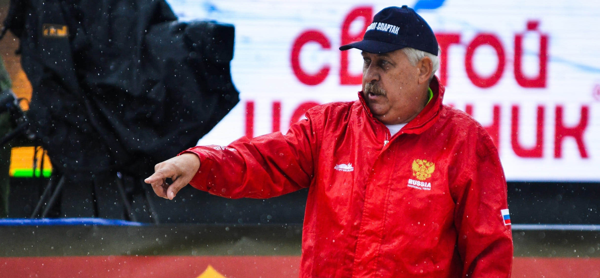 Полвека в гандболе. Сергей Крамской: "Когда ребята провинились, заставил их читать речь Брежнева…"